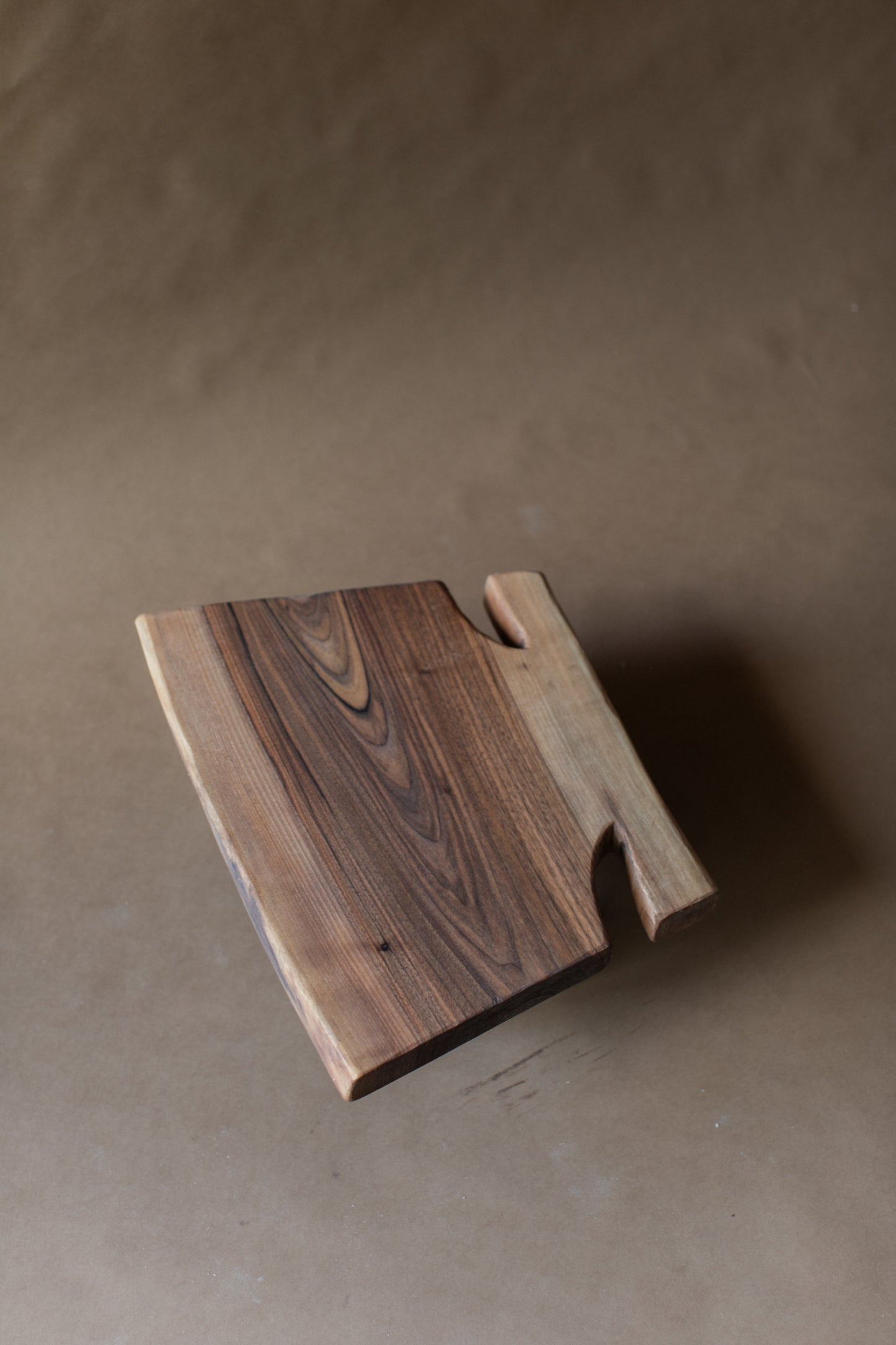 Walnut Shape 05