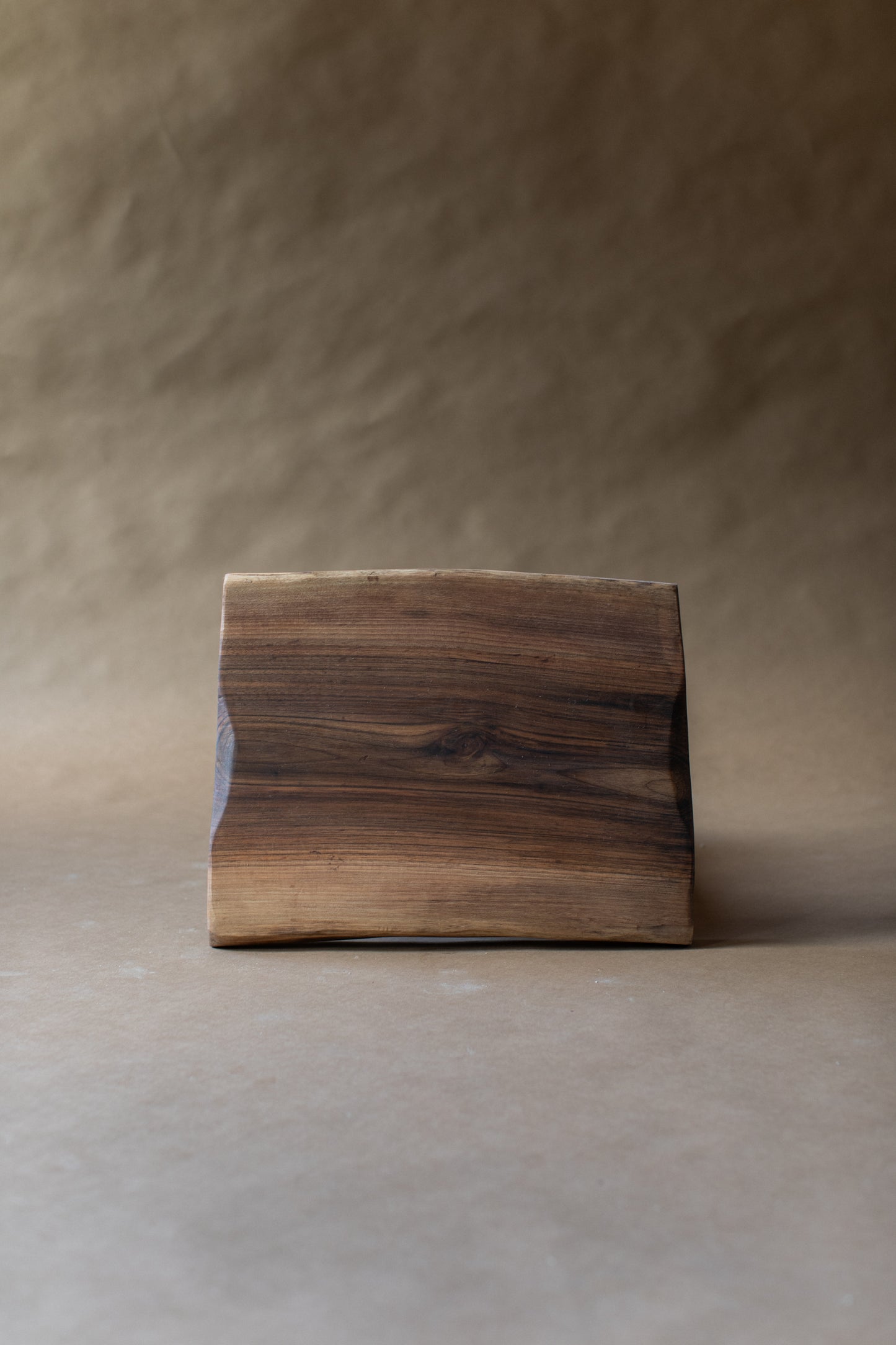 Walnut Shape 06