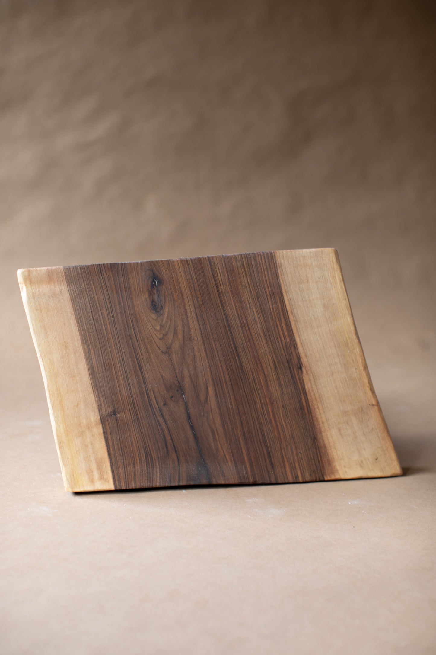 Walnut Shape 07