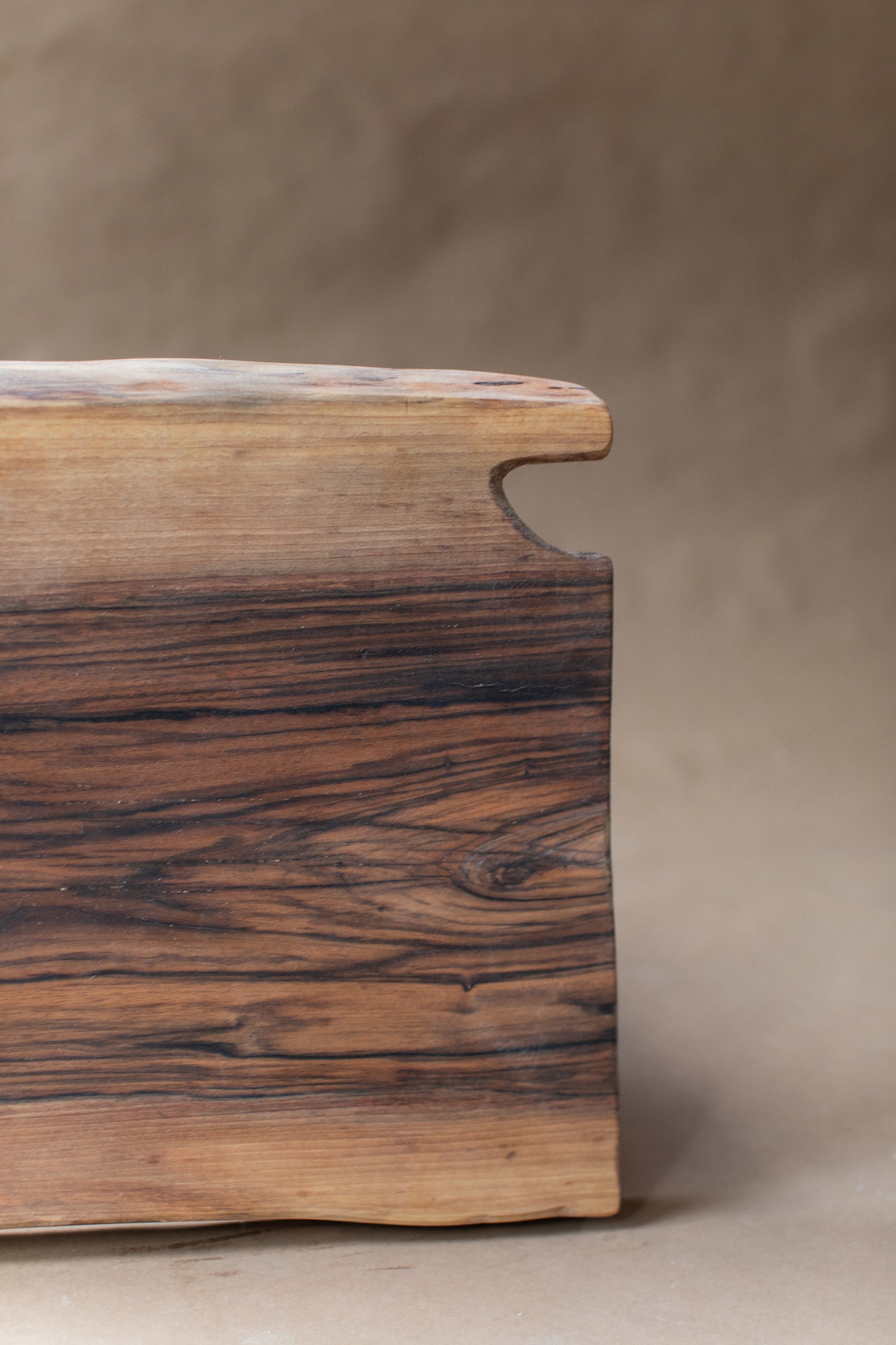 Walnut Shape 08