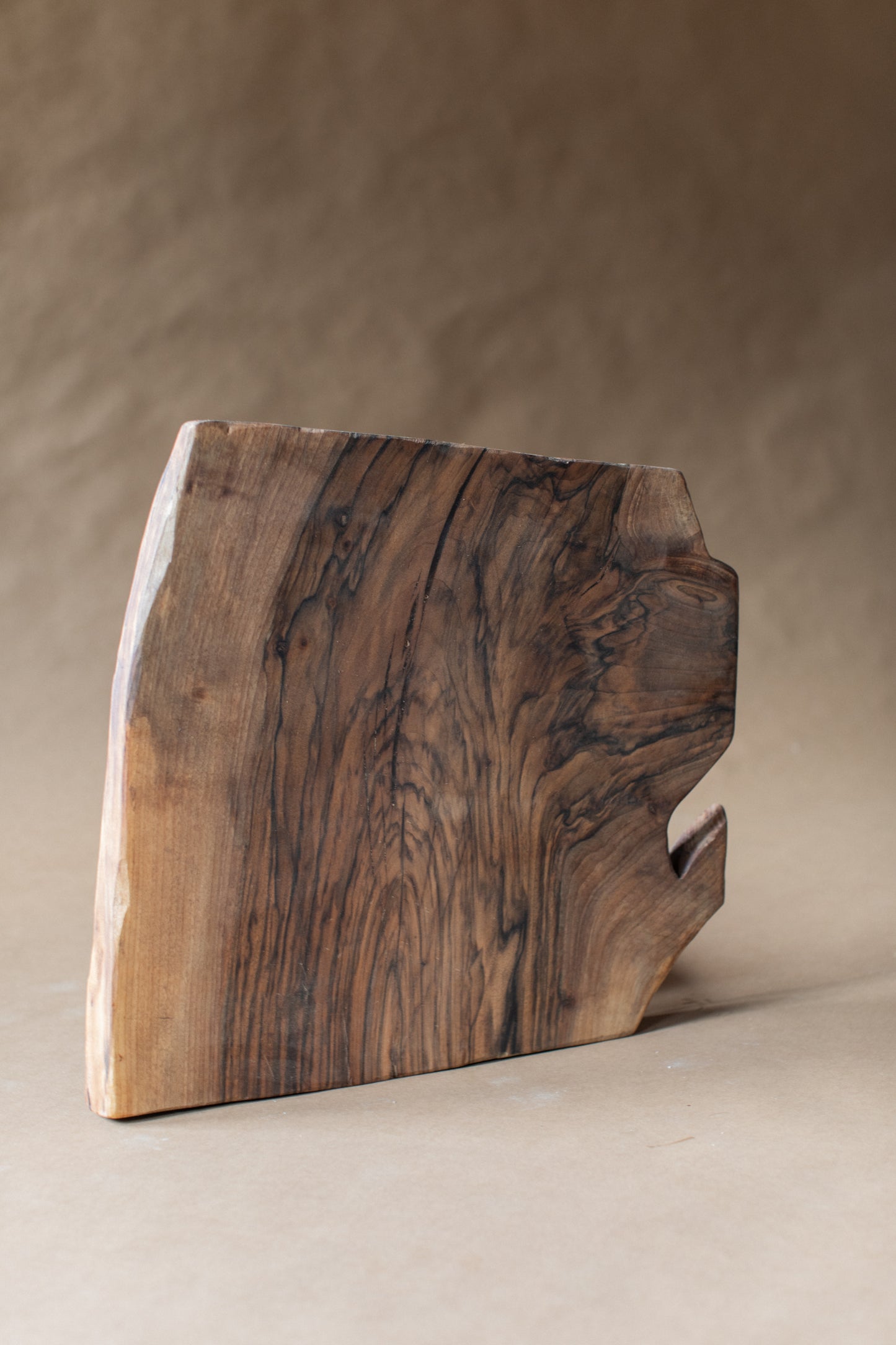Walnut Shape 09