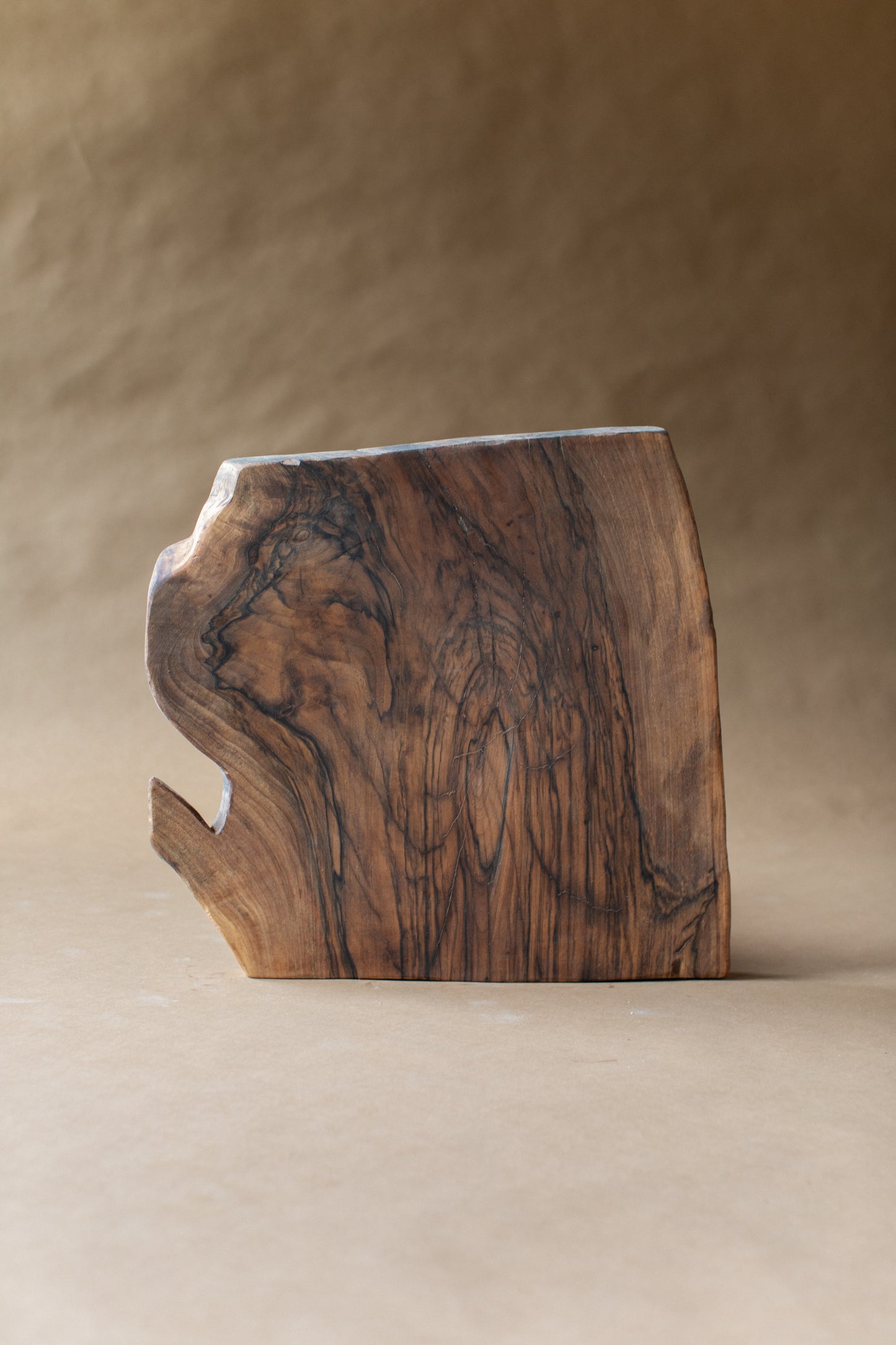 Walnut Shape 09