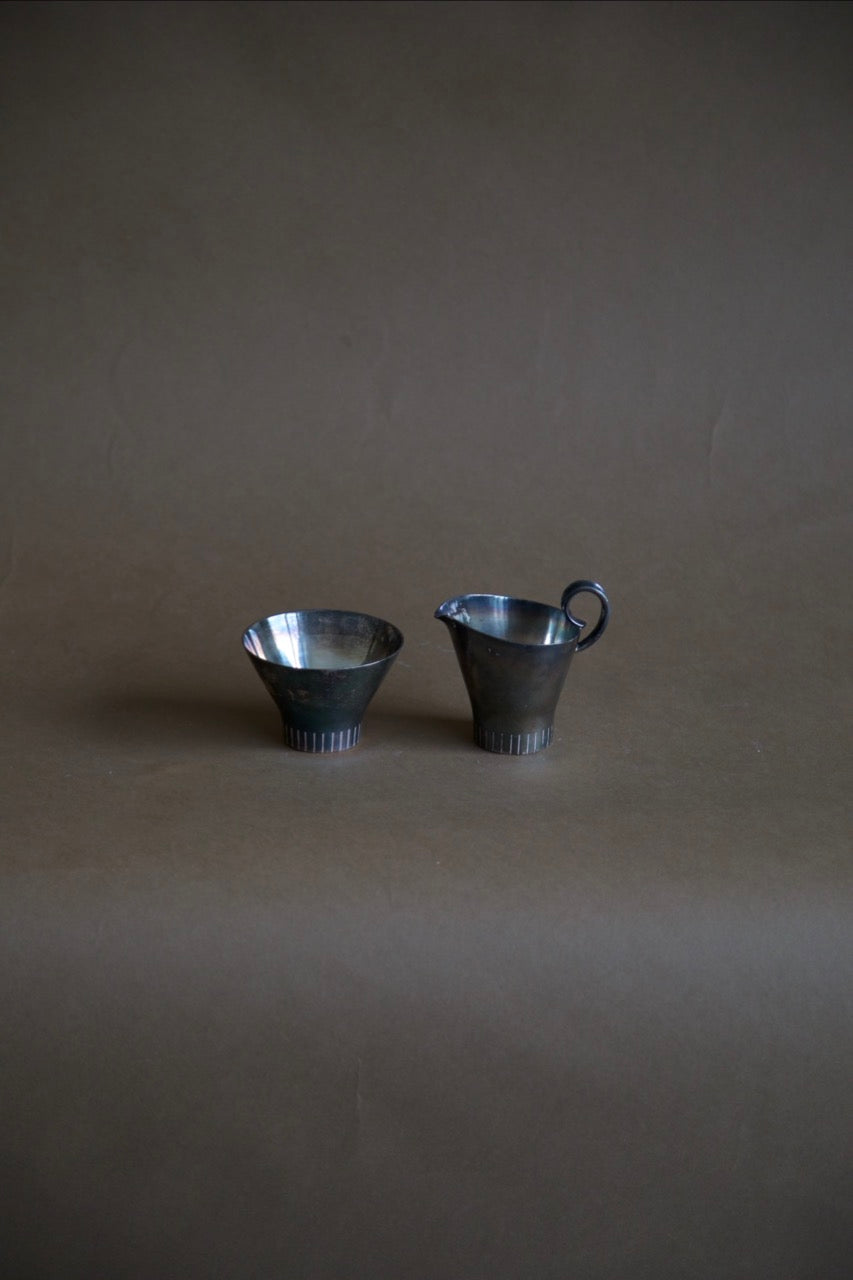 Art Deco Creamer & Bowl