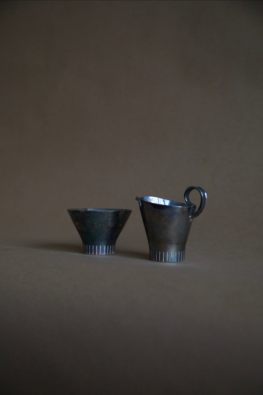 Art Deco Creamer & Bowl