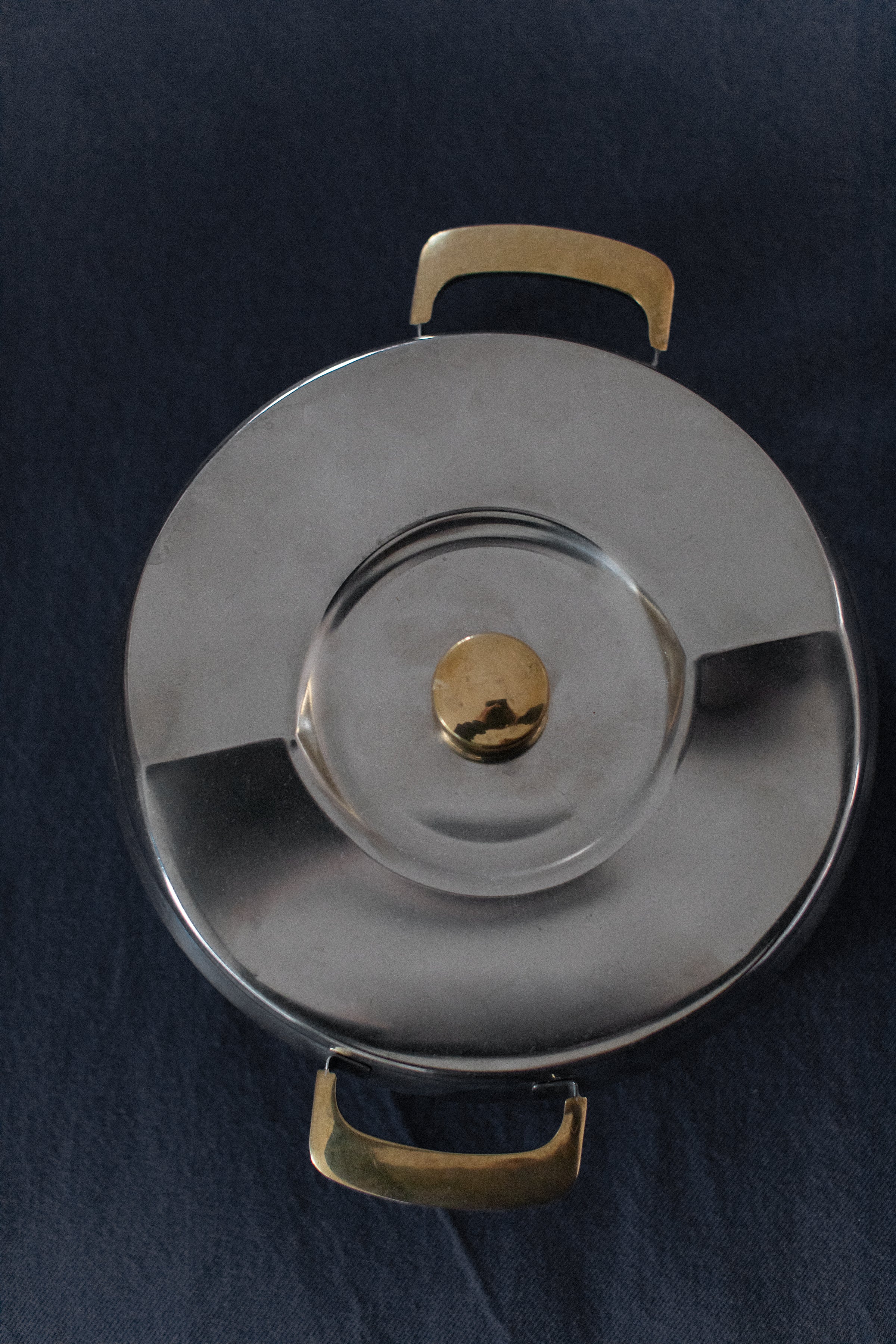 1980s Serving Pan – Out for Lunch