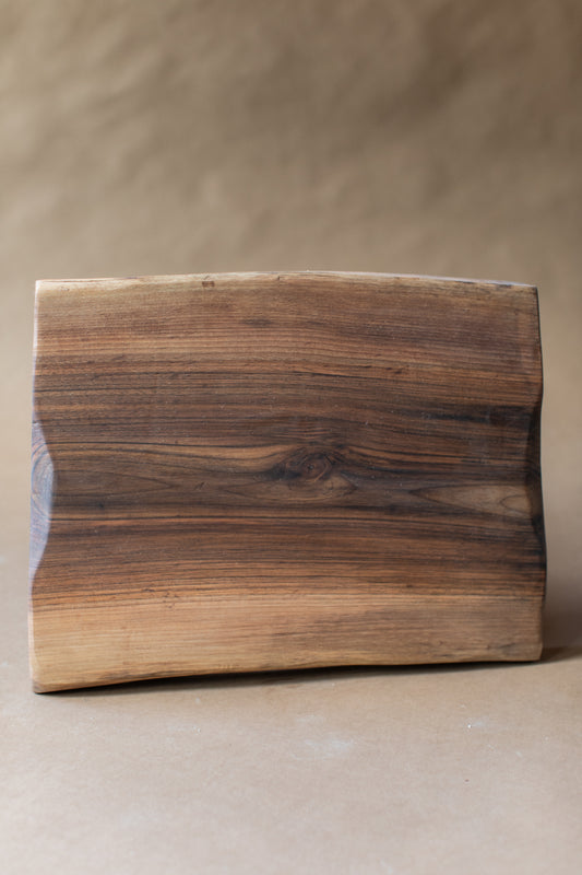 Walnut Shape 06