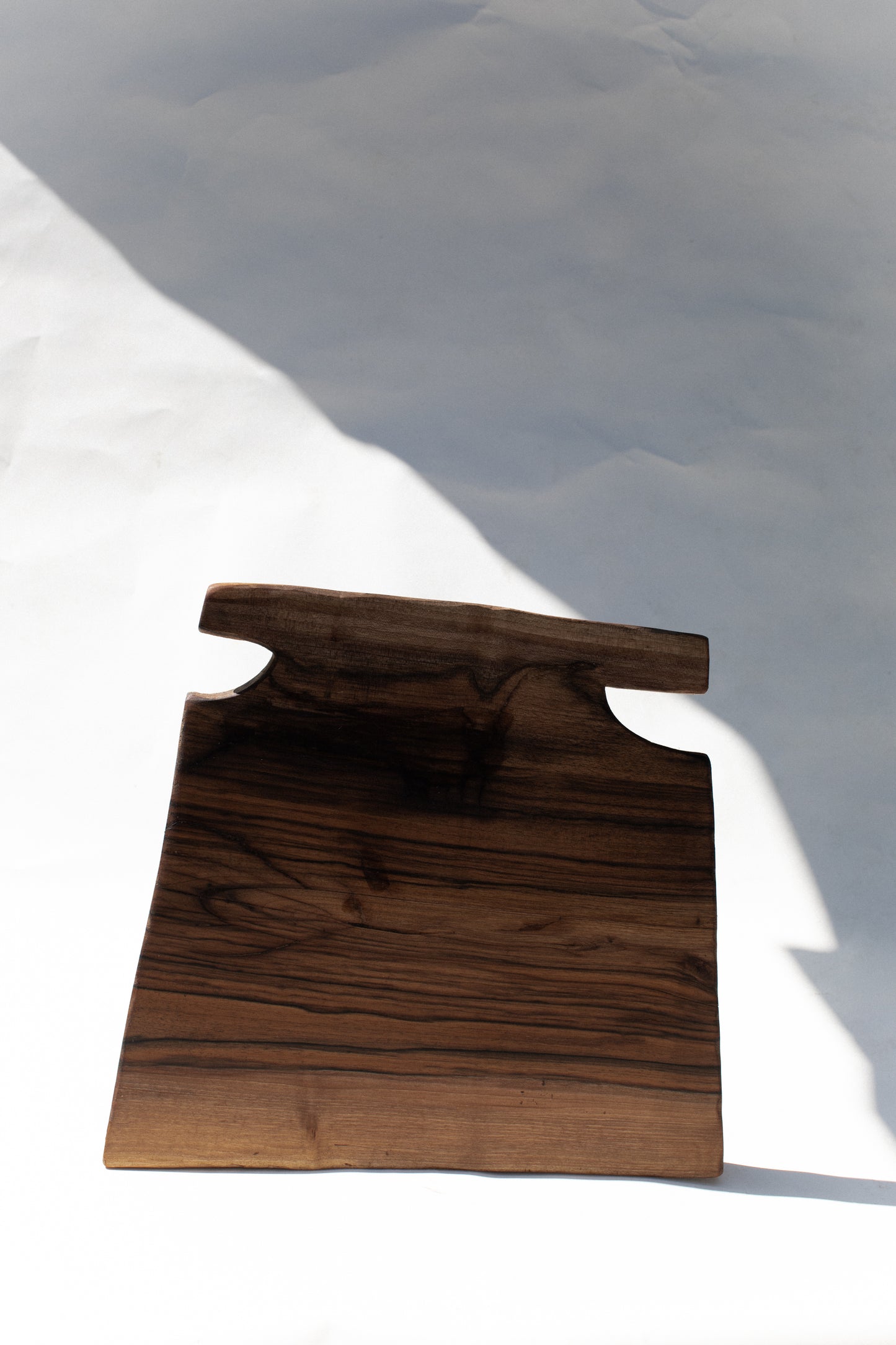 Walnut Shape 08